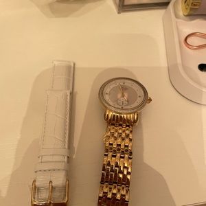 Marsala watch gv2 limited edition